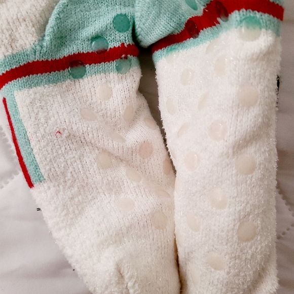 👀50% OFF🧦⛄NWT ☃️🧦 Snowman Sweater Slipper Socks - Picture 4 of 6